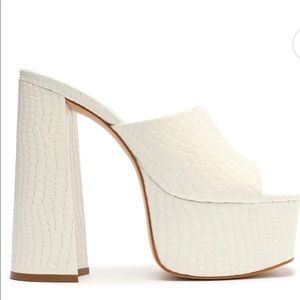 Darah Crocodile-Embossed White Leather Platform Sandal